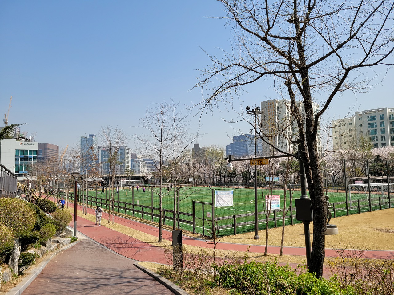 讓他在合適 讓他在合適